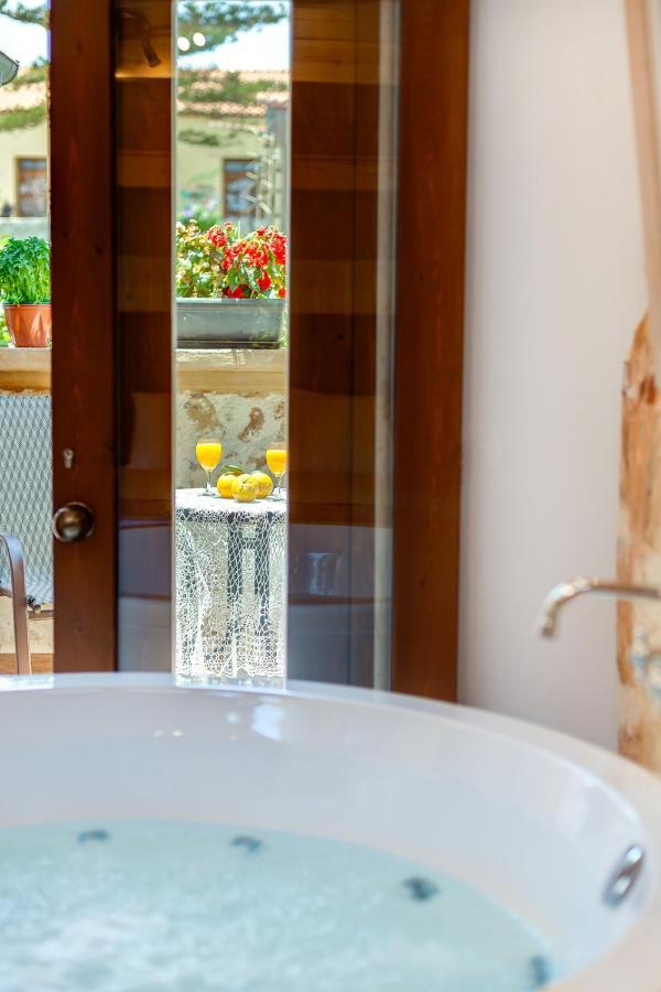 חאניה Hamam Suites Portou מראה חיצוני תמונה