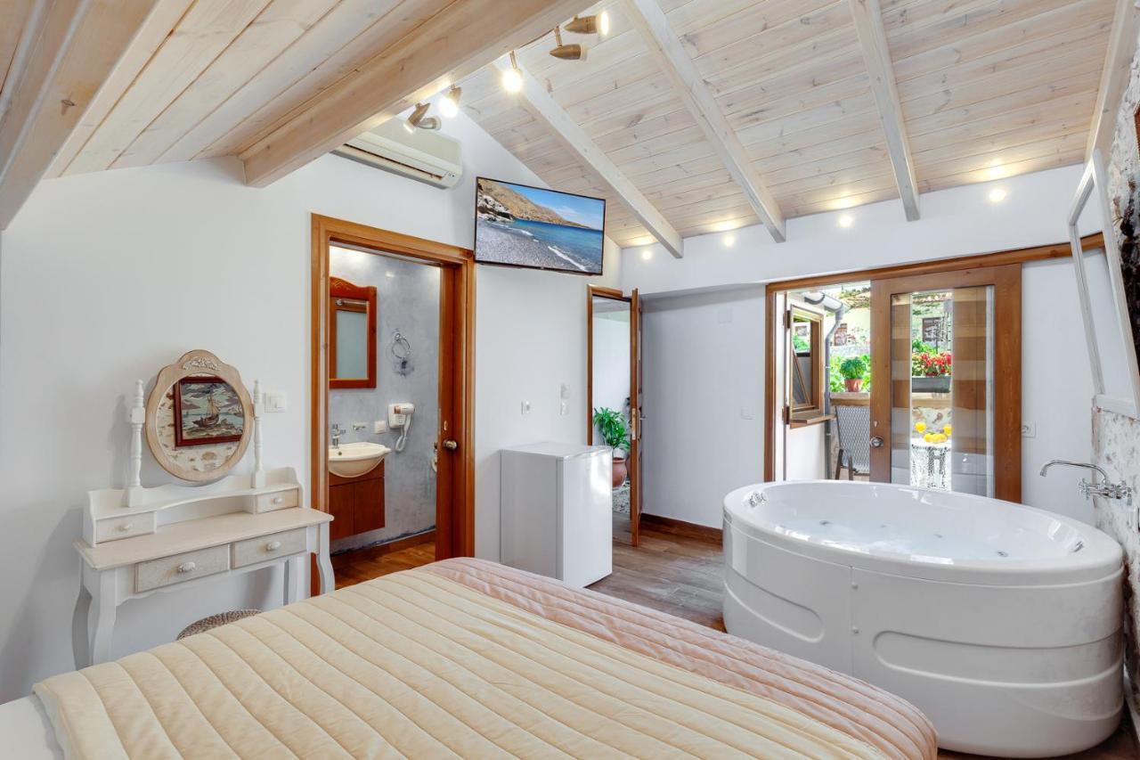 חאניה Hamam Suites Portou מראה חיצוני תמונה